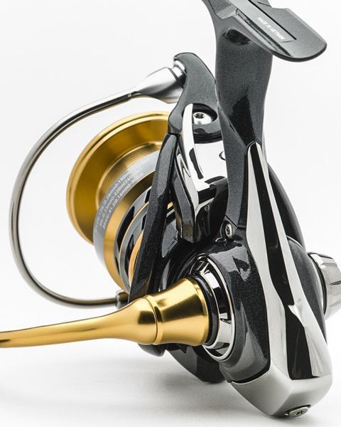 Котушка Daiwa 17 Exceler LT 2000D 5.2:1 (10415-205) 10415-205 фото